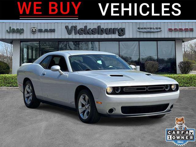 2020 Dodge Challenger SXT for sale in Vicksburg, MI