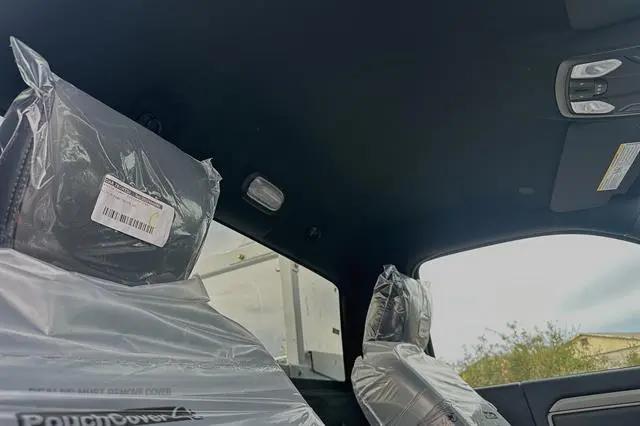 2024 Ram 2500 Tradesman Regular Cab 4x2 8' Box