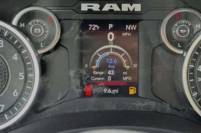 2024 Ram 2500 Tradesman Regular Cab 4x2 8' Box