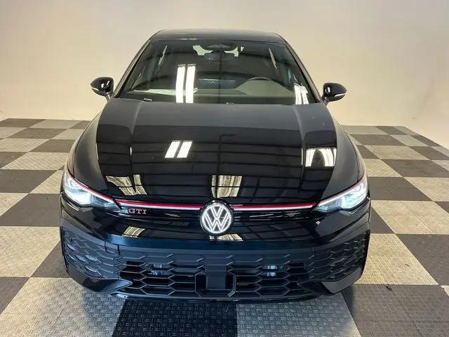2026 Volkswagen Golf GTI SE