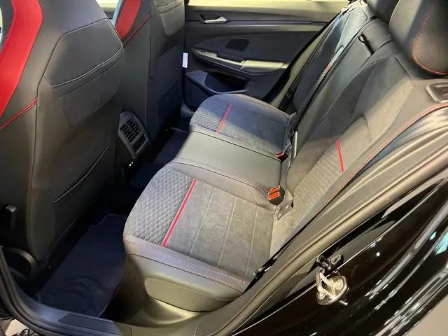 2026 Volkswagen Golf GTI SE