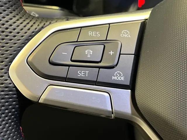2026 Volkswagen Golf GTI SE