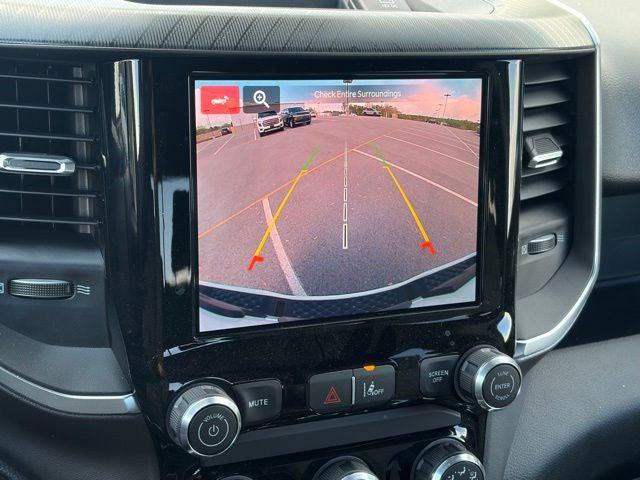 2026 RAM Ram 1500 RAM 1500 EXPRESS CREW CAB 4X4 57 BOX