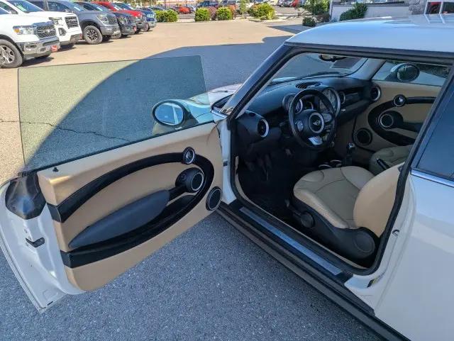 2010 MINI Cooper Cooper