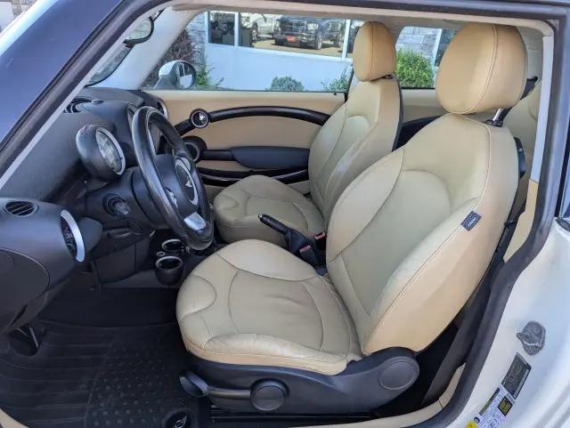 2010 MINI Cooper Cooper