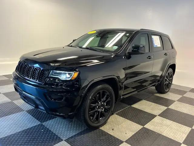 2021 Jeep Grand Cherokee Laredo X 4x2