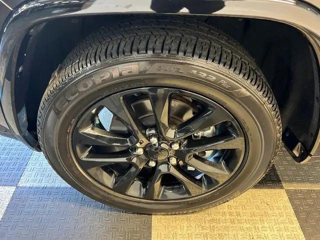 2021 Jeep Grand Cherokee Laredo X 4x2