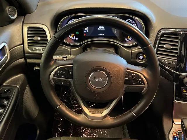 2021 Jeep Grand Cherokee Laredo X 4x2