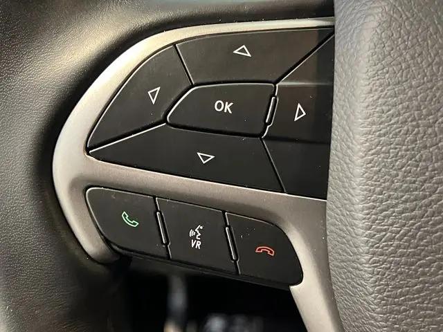 2021 Jeep Grand Cherokee Laredo X 4x2