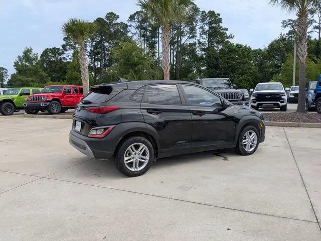 2022 Hyundai Kona SE