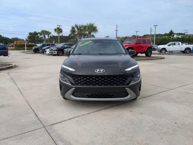 2022 Hyundai Kona SE