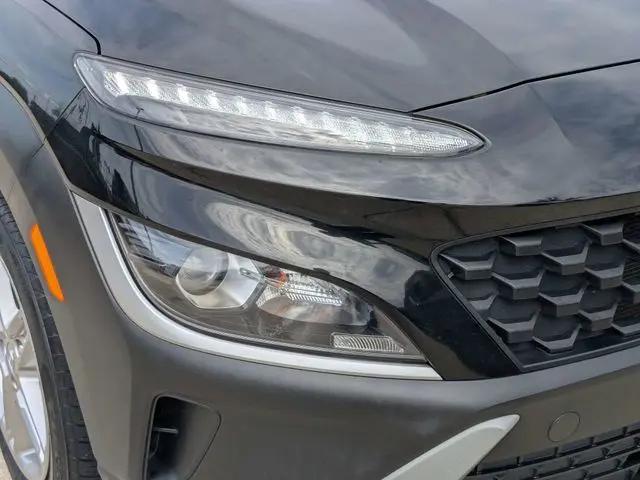2022 Hyundai Kona SE