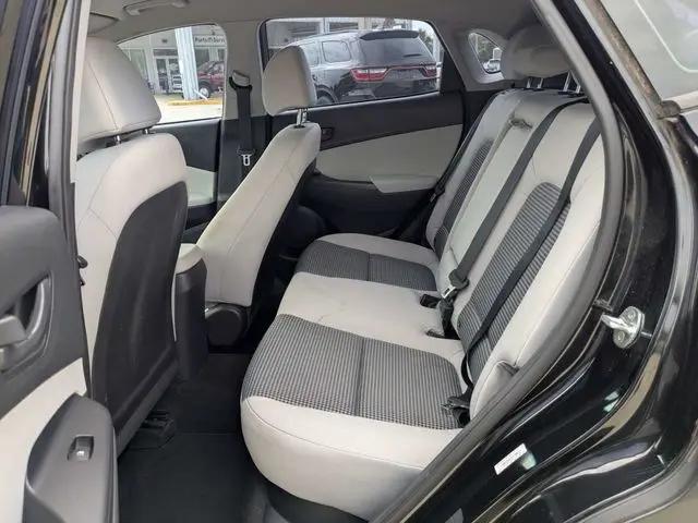 2022 Hyundai Kona SE