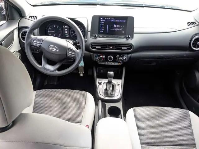 2022 Hyundai Kona SE