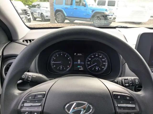 2022 Hyundai Kona SE