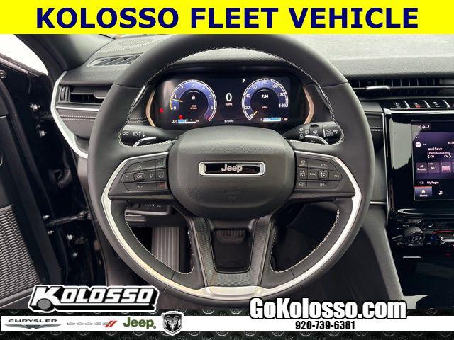 2025 Jeep Grand Cherokee L Laredo X 4x4
