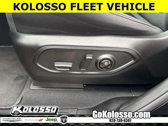 2025 Jeep Grand Cherokee L Laredo X 4x4