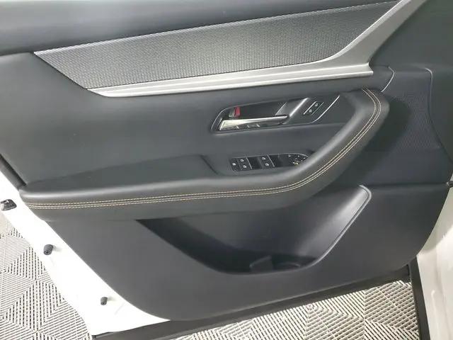 2024 Mazda X-90 3.3 Turbo Preferred Plus