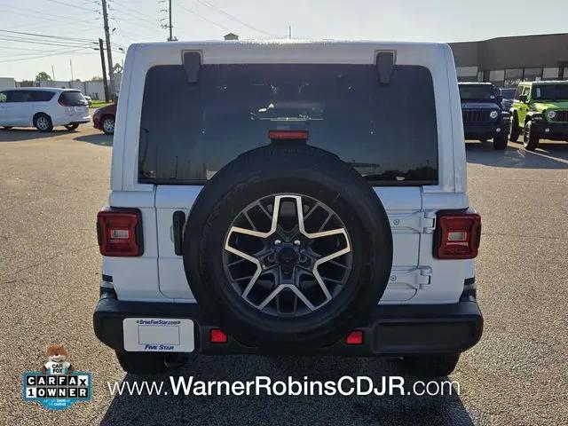 2024 Jeep Wrangler 4-Door Sahara 4x4