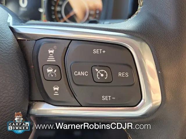 2024 Jeep Wrangler 4-Door Sahara 4x4
