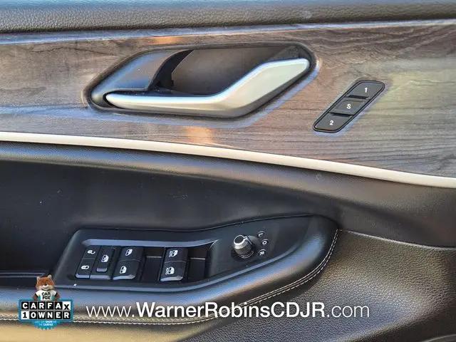 2023 Jeep Grand Cherokee L Limited 4x2