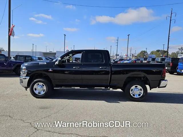 2026 Ram 2500 Tradesman Crew Cab 4x4 6'4" Box