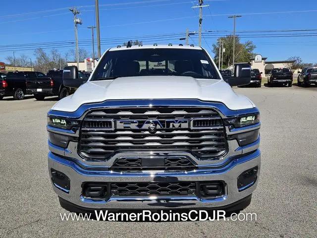 2026 Ram 3500 Tradesman Crew Cab 4x4 8' Box
