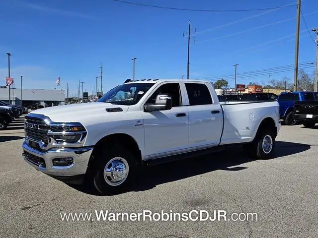 2026 Ram 3500 Tradesman Crew Cab 4x4 8' Box