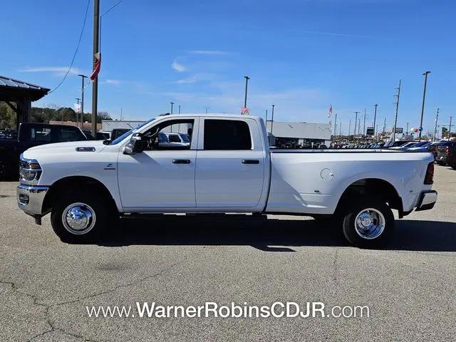 2026 Ram 3500 Tradesman Crew Cab 4x4 8' Box