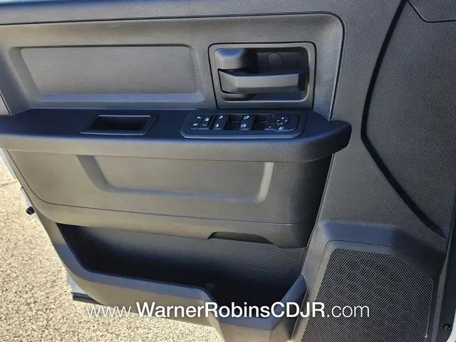 2026 Ram 3500 Tradesman Crew Cab 4x4 8' Box