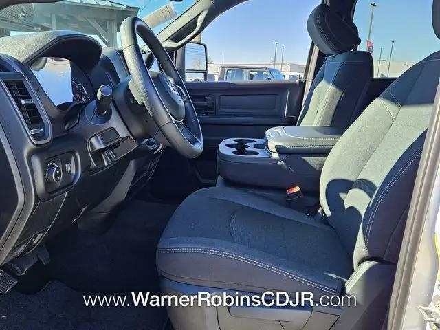 2026 Ram 3500 Tradesman Crew Cab 4x4 8' Box