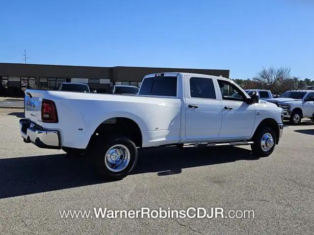 2026 Ram 3500 Tradesman Crew Cab 4x4 8' Box