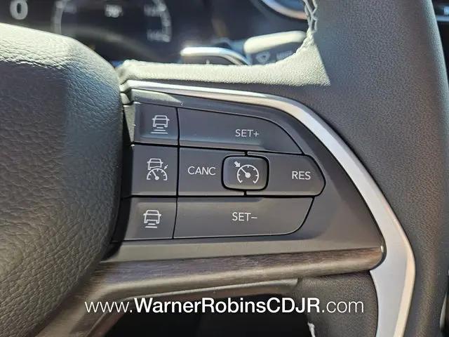 2025 Jeep Grand Cherokee Limited 4x4