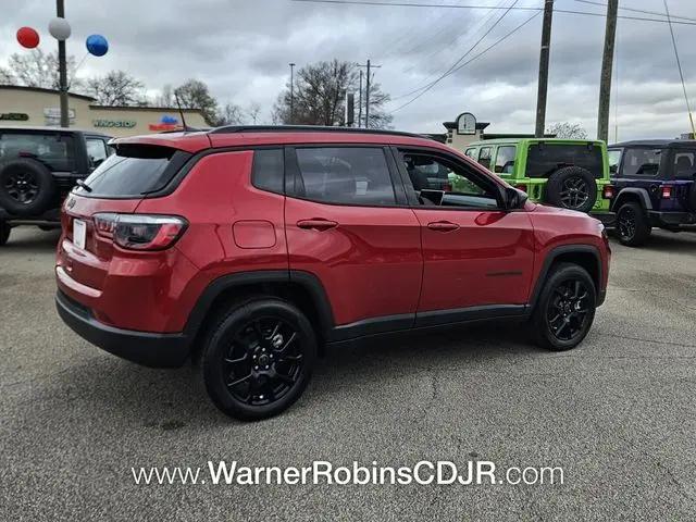 2026 Jeep Compass Latitude Altitude