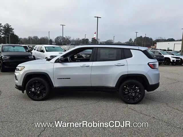 2026 Jeep Compass Latitude Altitude