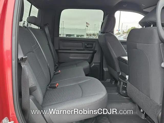 2026 Ram 3500 Tradesman Crew Cab 4x4 6'4" Box