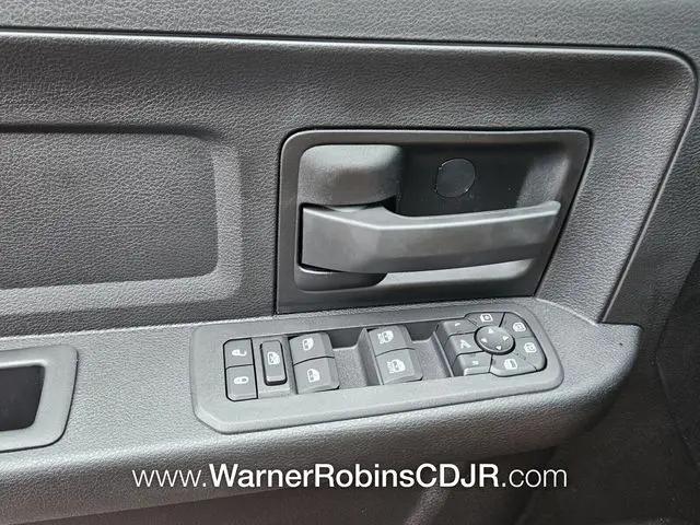 2026 Ram 3500 Tradesman Crew Cab 4x4 6'4" Box