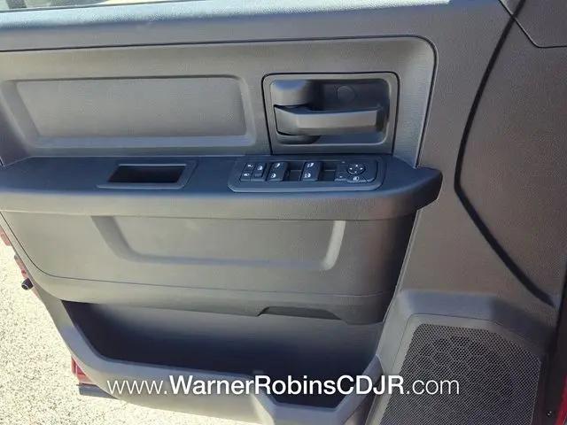 2026 Ram 2500 Tradesman Crew Cab 4x4 6'4" Box
