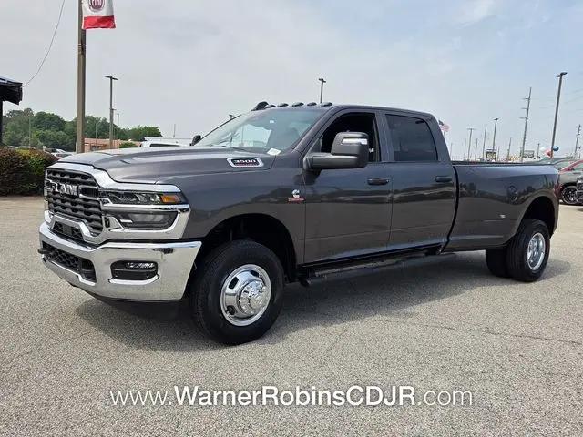 2026 Ram 3500 Tradesman Crew Cab 4x4 8' Box