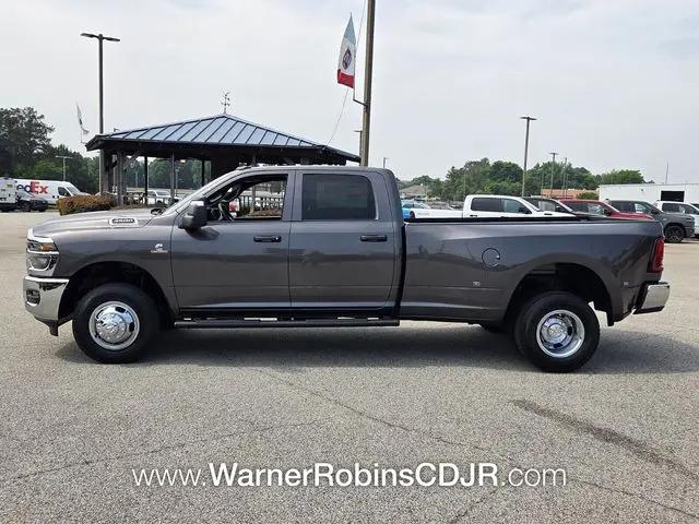 2026 Ram 3500 Tradesman Crew Cab 4x4 8' Box