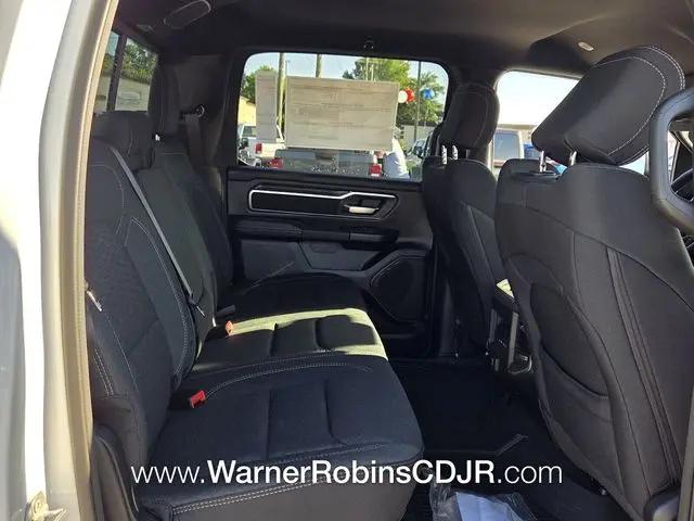2026 Ram 1500 Big Horn Crew Cab 4x2 57 Box