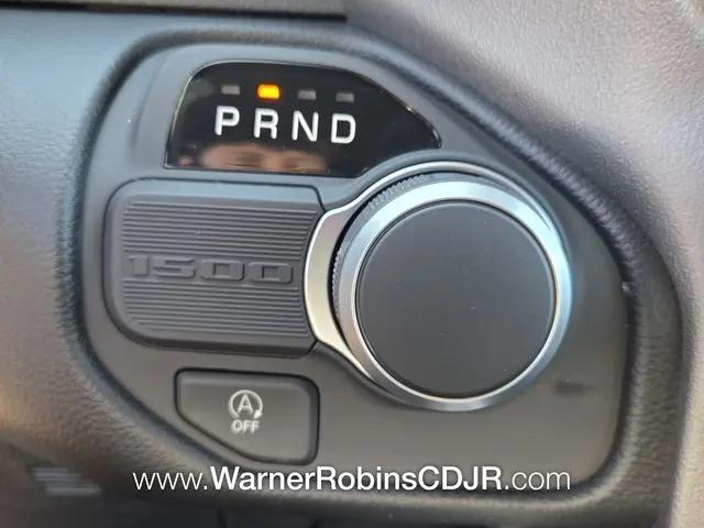 2026 Ram 1500 Big Horn Crew Cab 4x2 57 Box