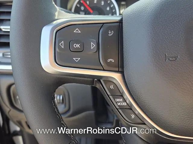 2026 Ram 1500 Big Horn Crew Cab 4x2 57 Box