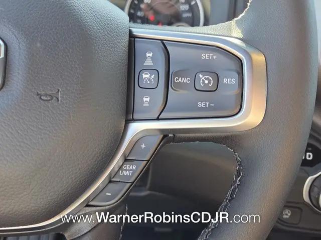 2026 Ram 1500 Big Horn Crew Cab 4x2 57 Box
