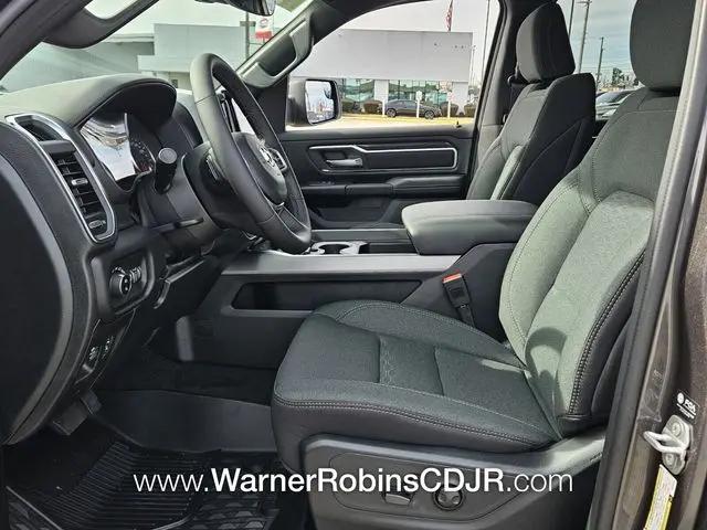 2026 Ram 1500 Big Horn Crew Cab 4x4 5'7" Box