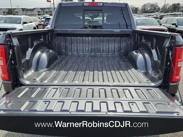 2026 Ram 1500 Big Horn Crew Cab 4x4 5'7" Box