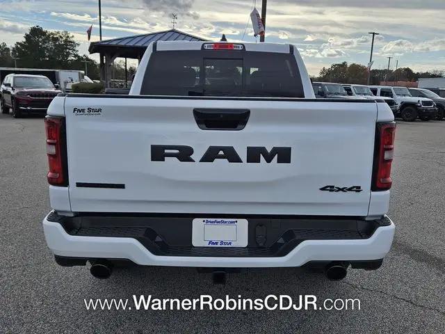 2026 Ram 1500 Big Horn Crew Cab 4x4 5'7" Box