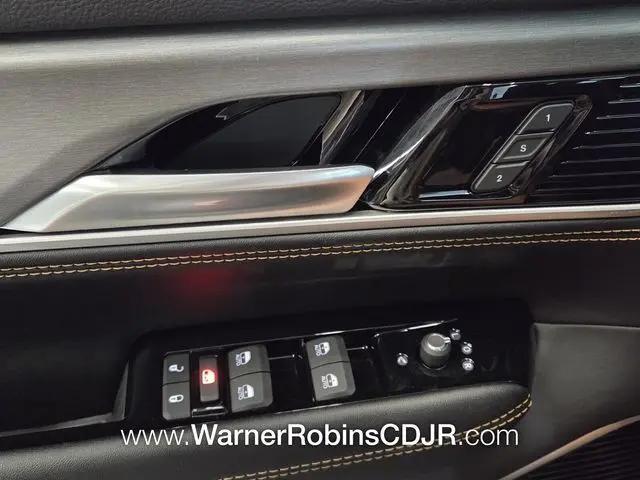 2026 Jeep Grand Wagoneer 4x4