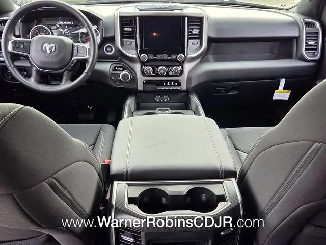 2026 Ram 1500 Express Crew Cab 4x4 5'7" Box