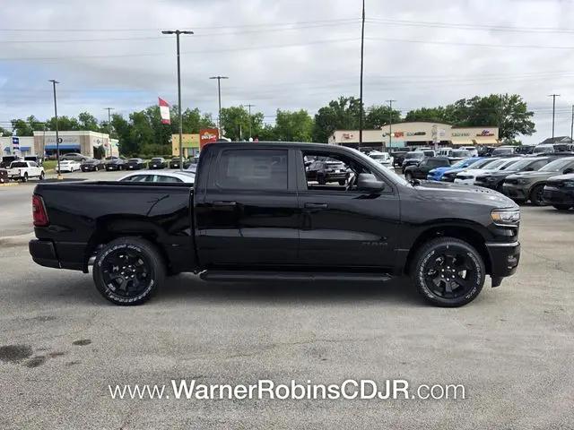 2026 Ram 1500 Express Crew Cab 4x4 5'7" Box